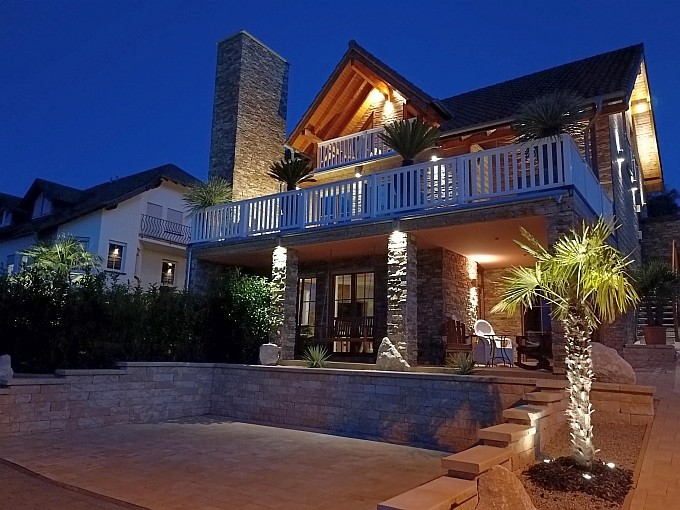 Ferienwohnung Chalet Seenähe - Abendansicht