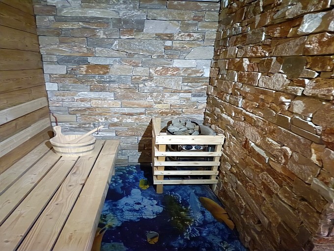Ferienwohnung Chalet Seenähe - eigene Sauna mit 3 D Boden als Korallenriff