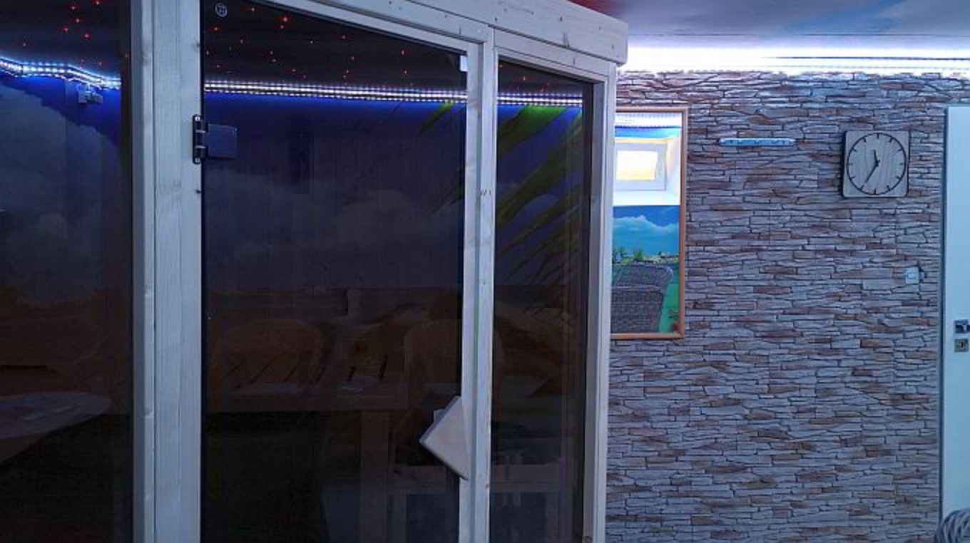 Neue Sauna im Haus, zur alleinigen kostenlosen Nutzung