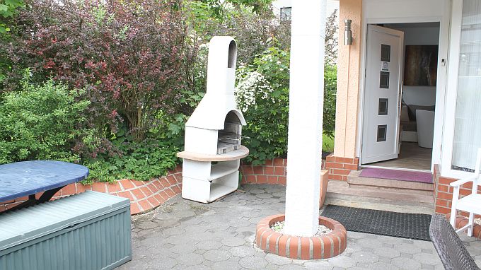 City Ferienhaus Vulkaneifel, Terrasse am Haus
