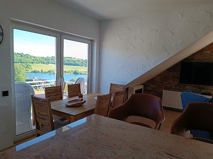 Ferienwohnung Traum-Seeblick, traumhafter Seeblick von der Essecke