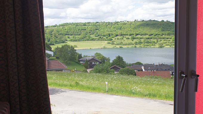 Seepanorama, Blick aus dem Schlafzimmer