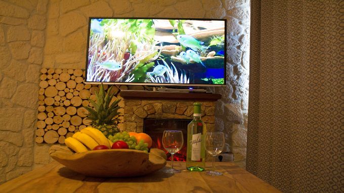 Ferienwohnung Maarpanorama, großer HD Fernseher