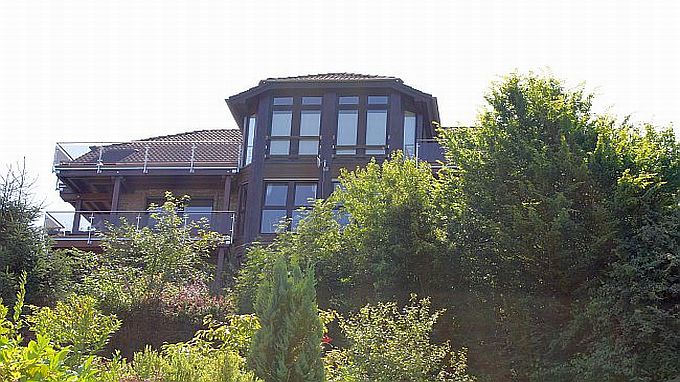 Wohnung mit großem Panoramabalkon