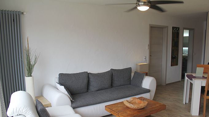 Seehöhe, Sitzgruppe, Schlafsofa, Deckenventilator