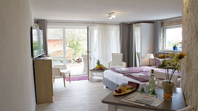 Studio Vulkanhöhe, moderne Einrichtung