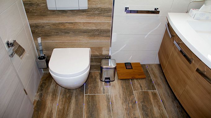 Studio Vulkanhöhe, Bad und WC