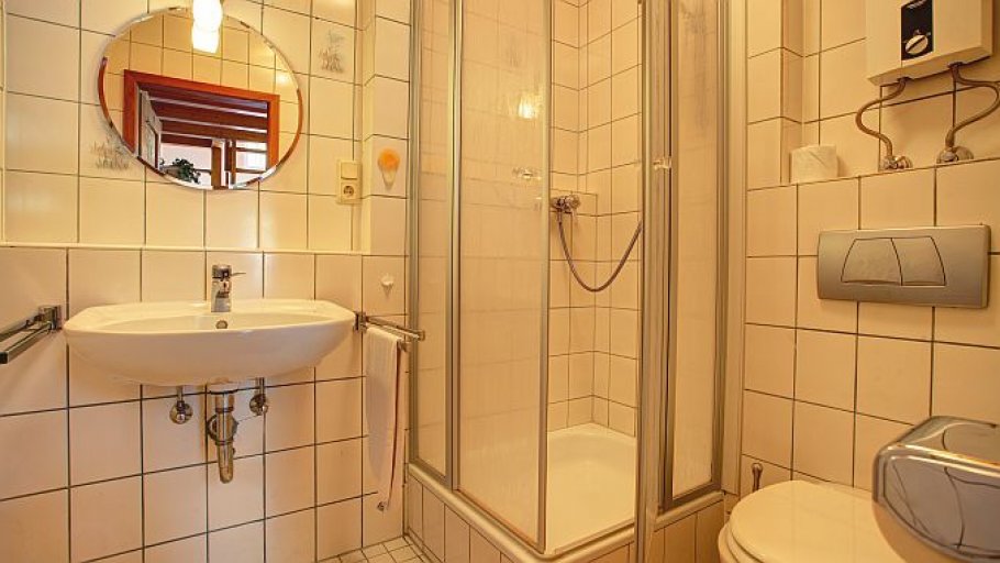 Ferienwohnung Wirschbach, Bad 2 mit Dusche und WC
